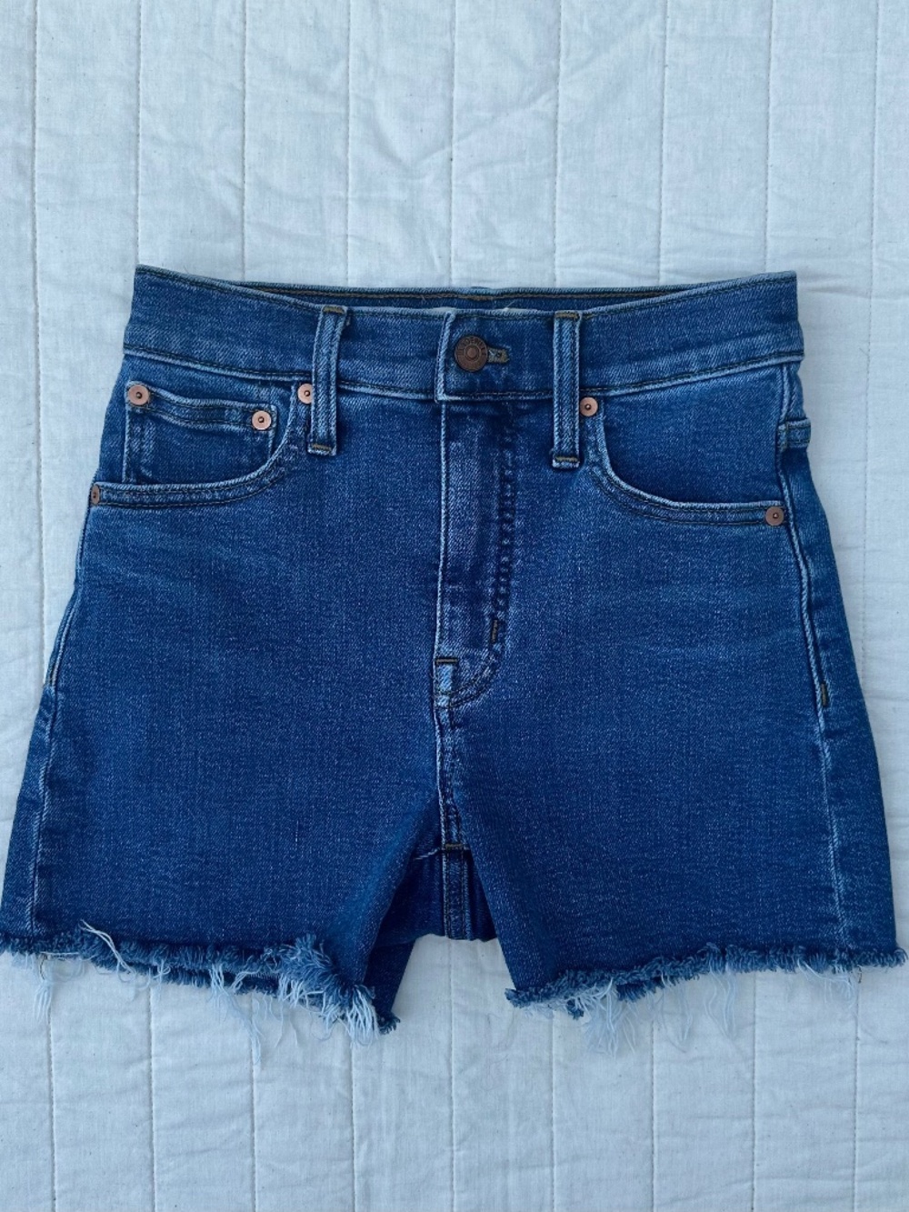 Madewell High Rise Denim Shorts | Medium Blue Wash | Size 23 | 96% Cotton